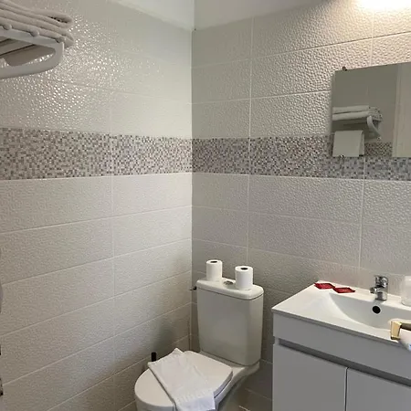 Agathe'hotel 2* Royan